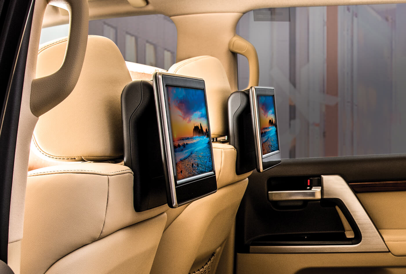 Toyota Land Cruiser 2021 Interior