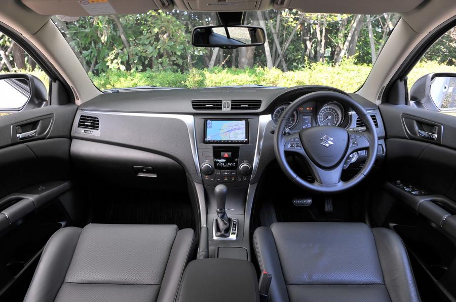 Suzuki Kizashi 2023 Interior