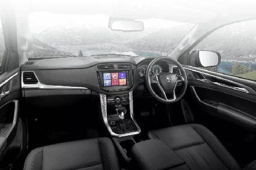 Interior of MG Extender