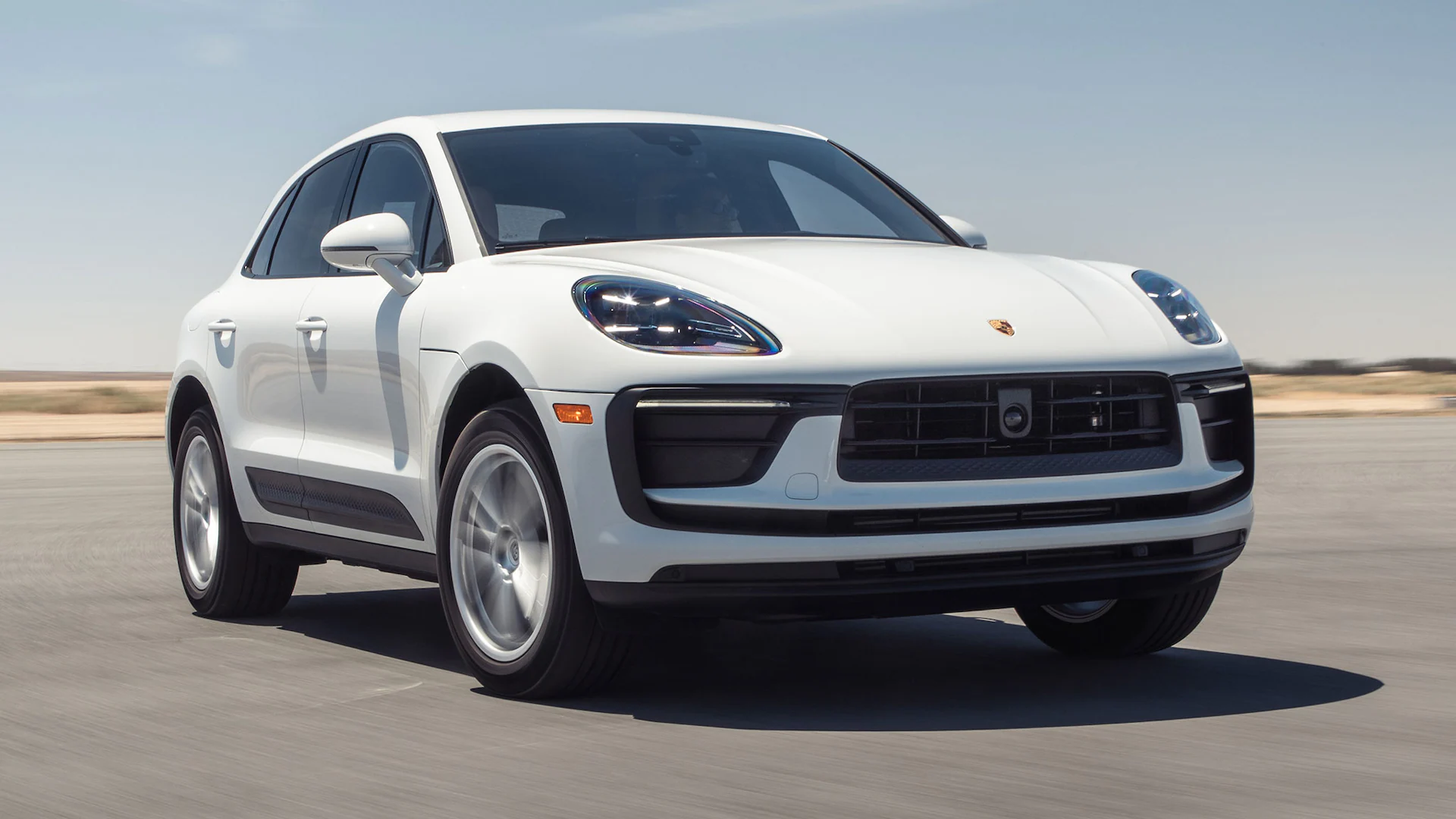 The Exterior design of the Porsche Macan Turbo