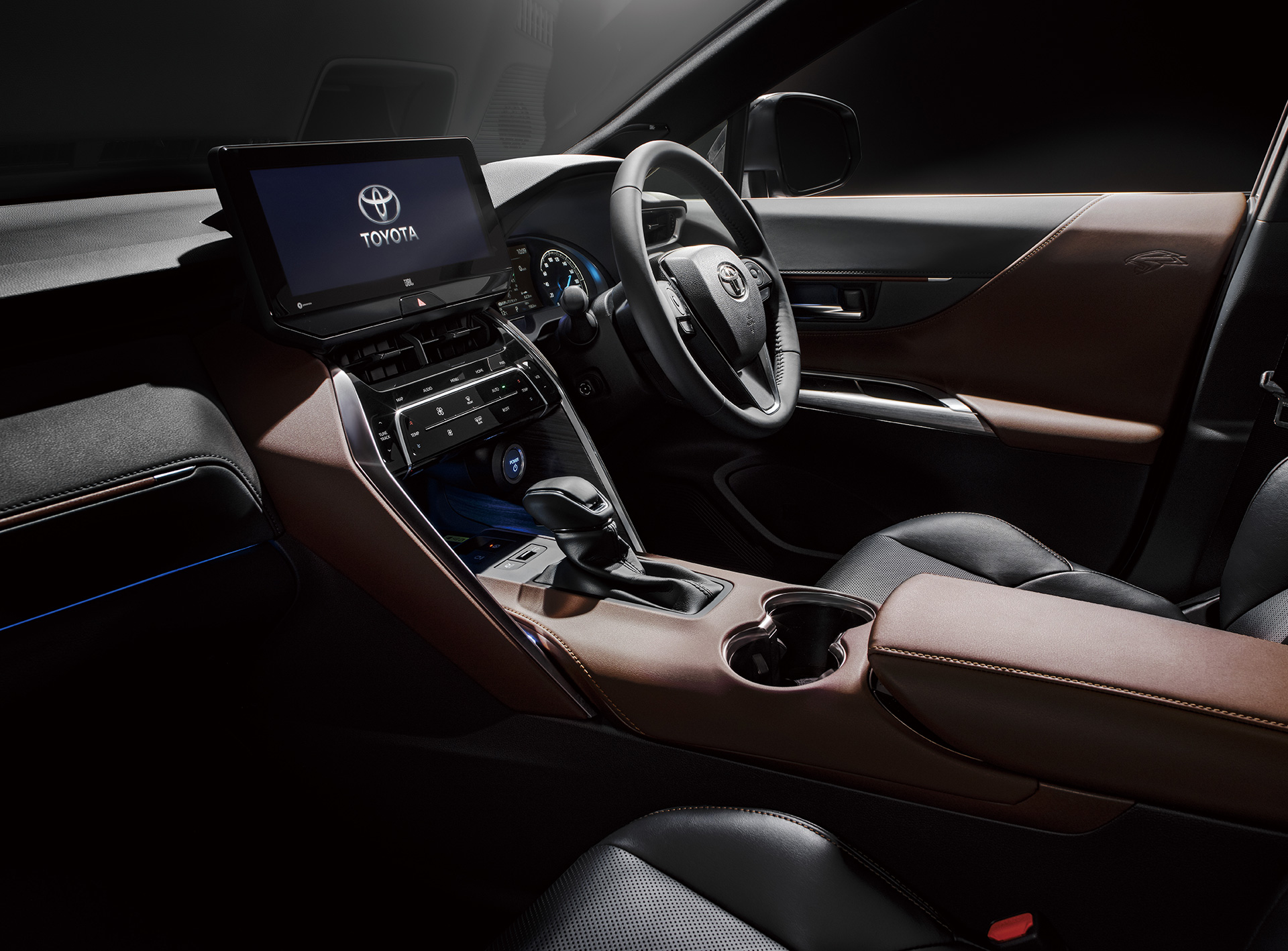 Toyota Harrier Interior