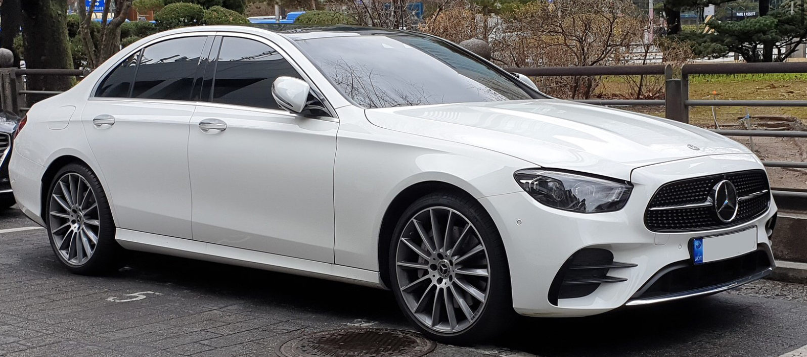 Mercedes Benz E Class Safety Features